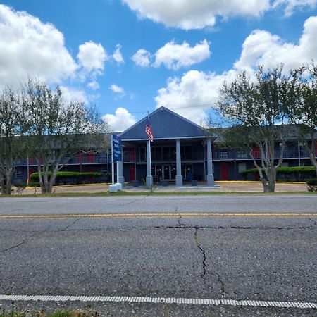 Red Carpet Inn - Houma Bagian luar foto